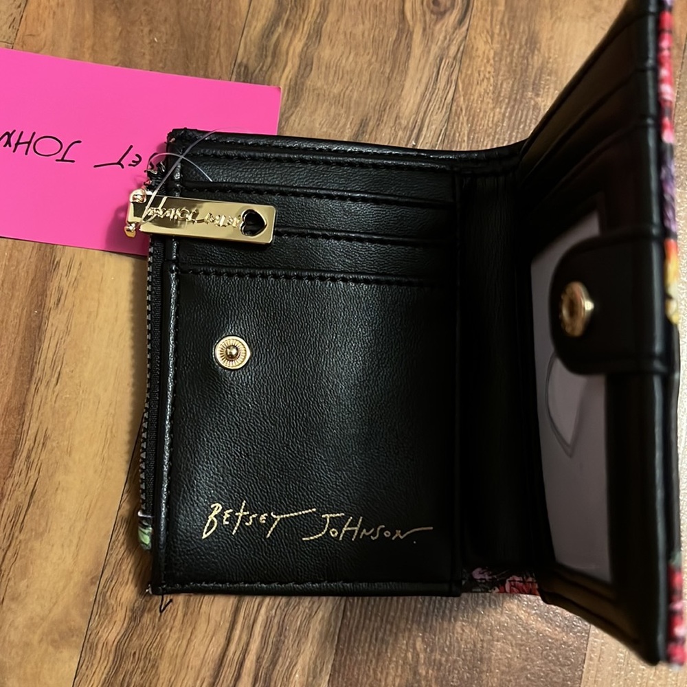 NWT Betsey Johnson Fold Out Card Case - Picture 5 of 9
